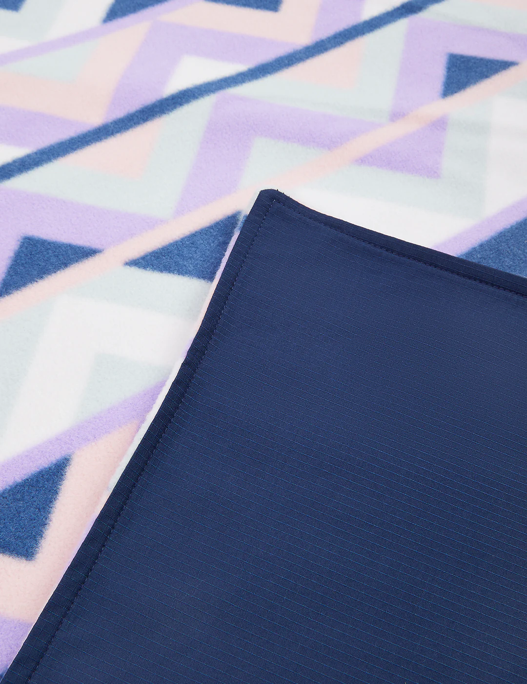 Polar Dogs Fleece Blanket - Harper & Lewis