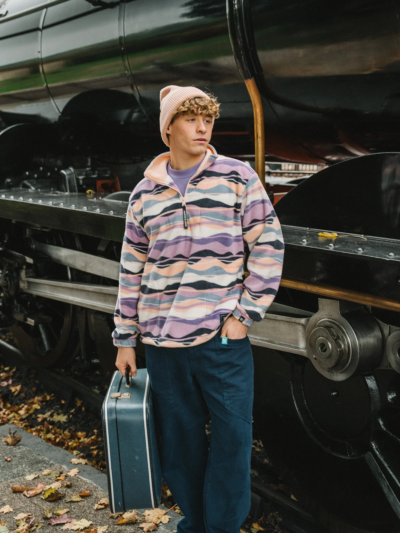 Raver Retro Pattern 1/4 Zip Fleece - Harper & Lewis